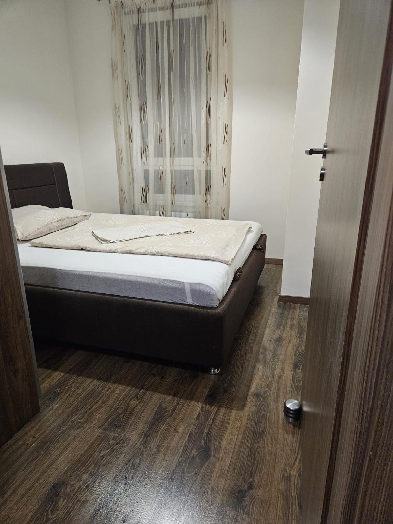 Adam Guesthouse I. ケチケメート エクステリア 写真