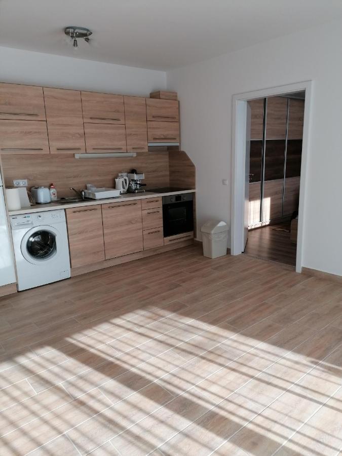 Adam Guesthouse I. ケチケメート エクステリア 写真