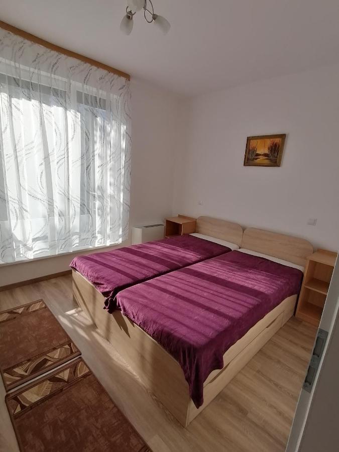 Adam Guesthouse I. ケチケメート エクステリア 写真